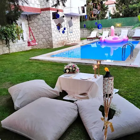 Le Vent Alacati Nocleg ze śniadaniem *